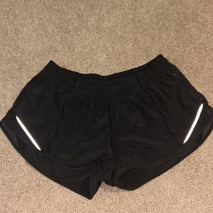 Black hotty hot 2.5 inch inseam